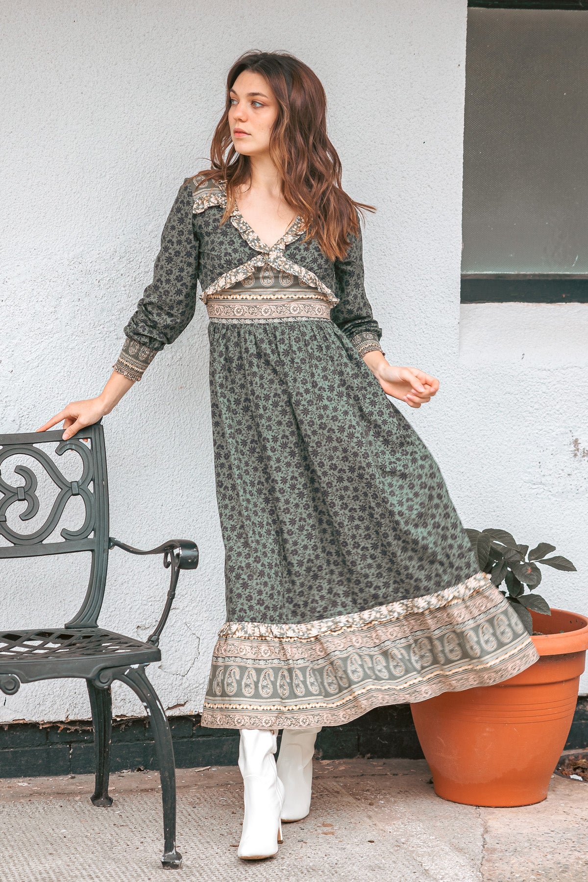 Brooklyn Green Floral Panel Midi Dress Brooklyn Green Floral Panel Midi Dress