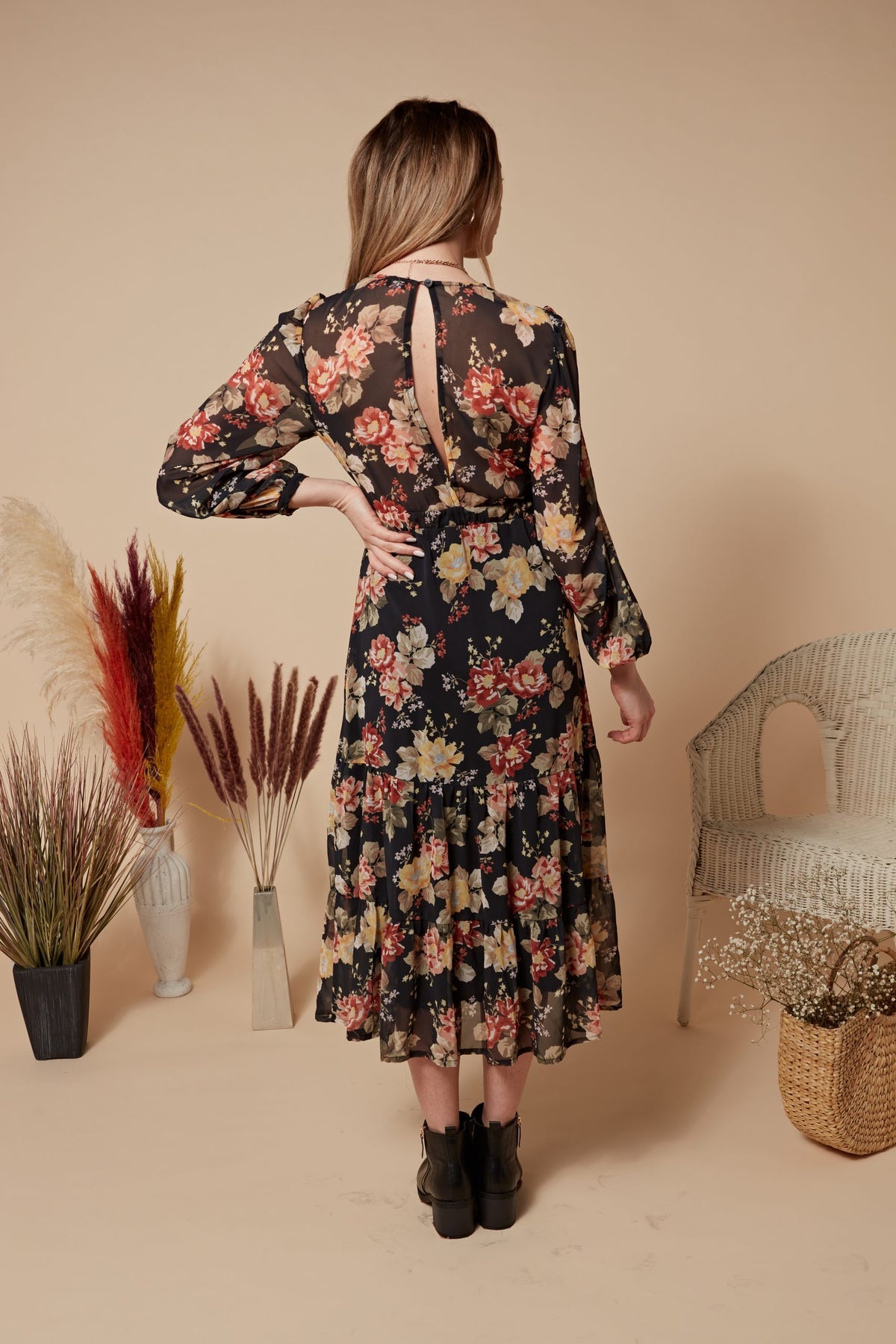 Annecy Dark Floral Midi Dress