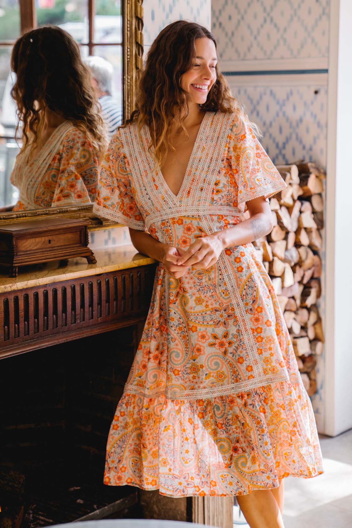 Ofelia Paisley Print Midi Dress With Lace Inserts L'Atelier London Ofelia Paisley Print Midi Dress With Lace Inserts L'Atelier London